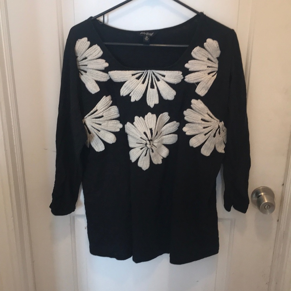 EUC long sleeve t-shirt with embroidery